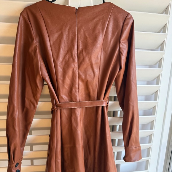 Staid brown fox leather belt dress size M - Picture 7 of 7